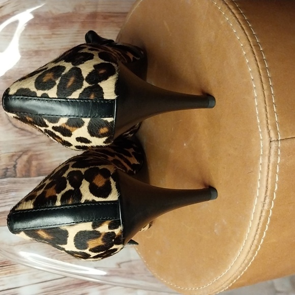 Marc Jacobs pointy toe pumps - Picture 5 of 10